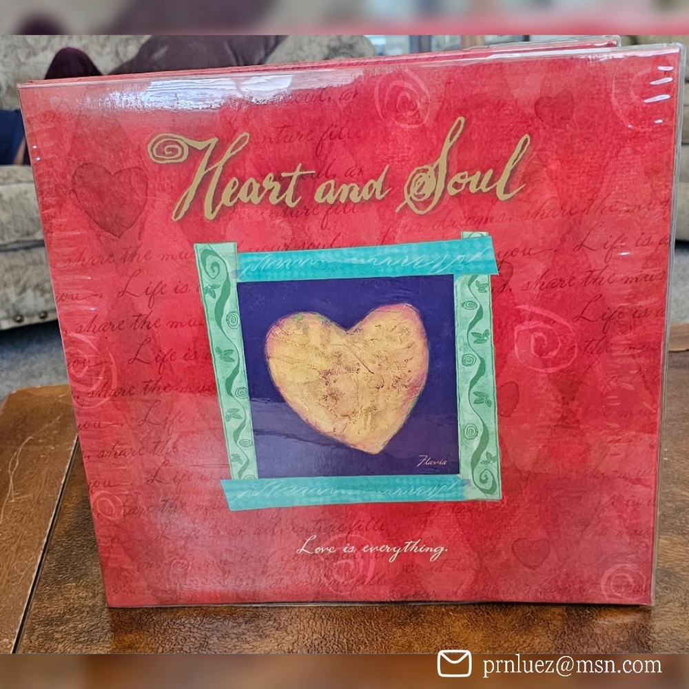 Flavia Heart & Soul Scrapbook Photo Album